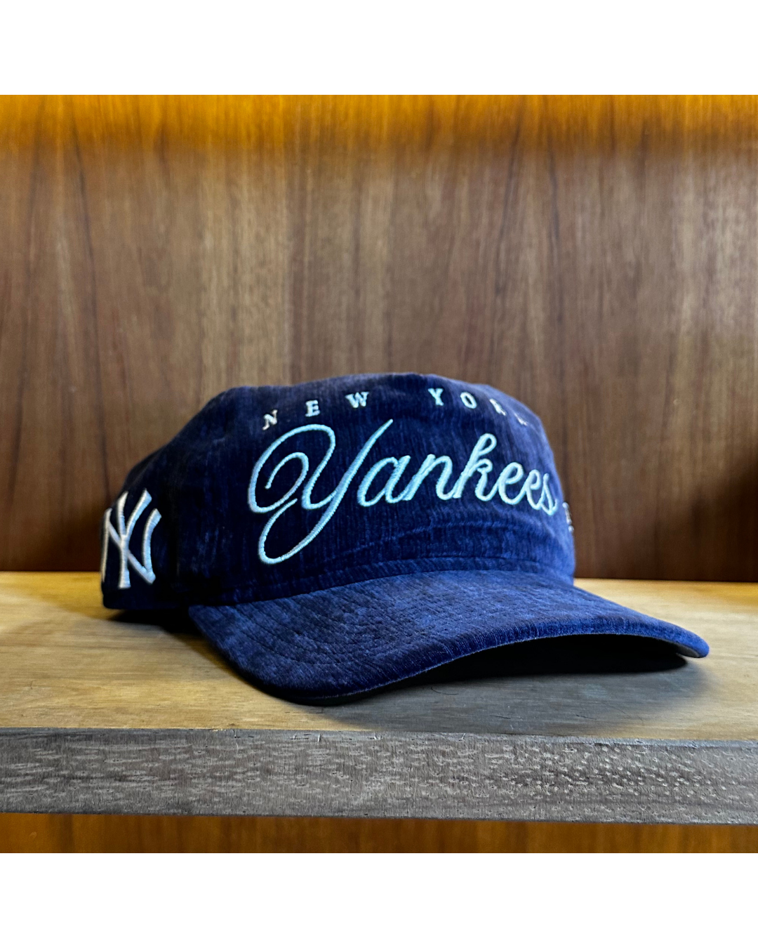 Gorra New Era Exclusiva New York Yankees Team Script Navy